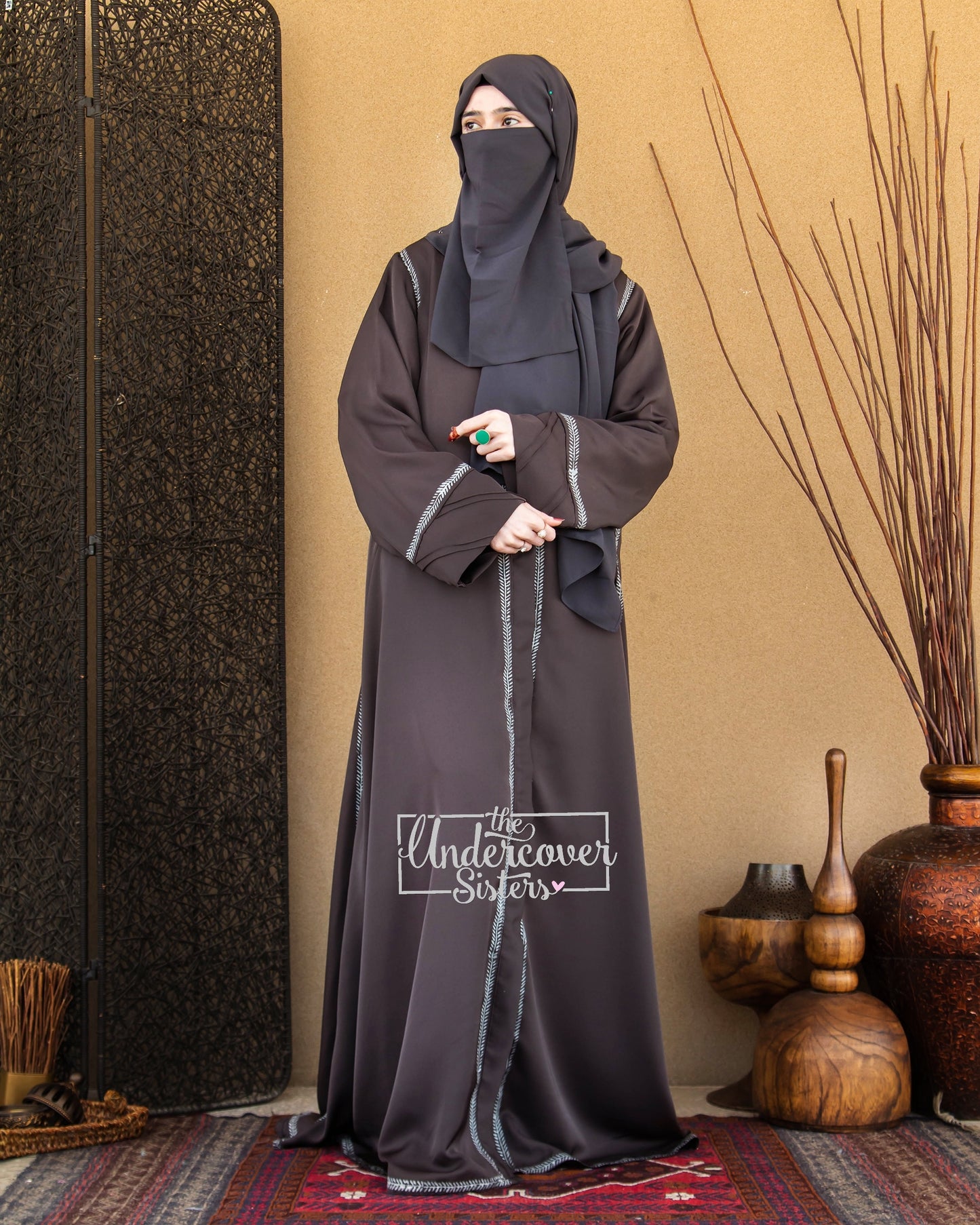 Andalusi Silver Pasted Abaya