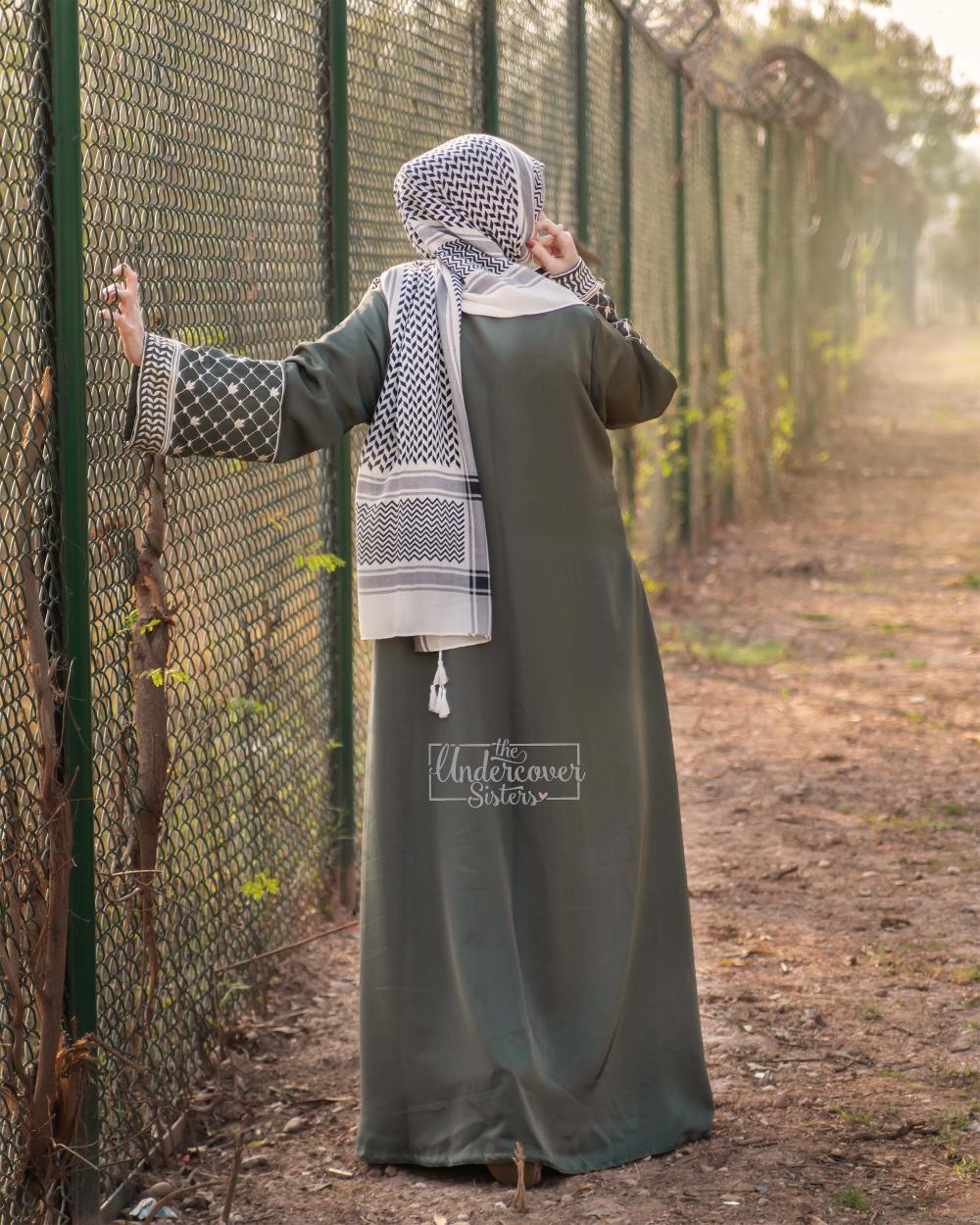 Falesteeni Abaya