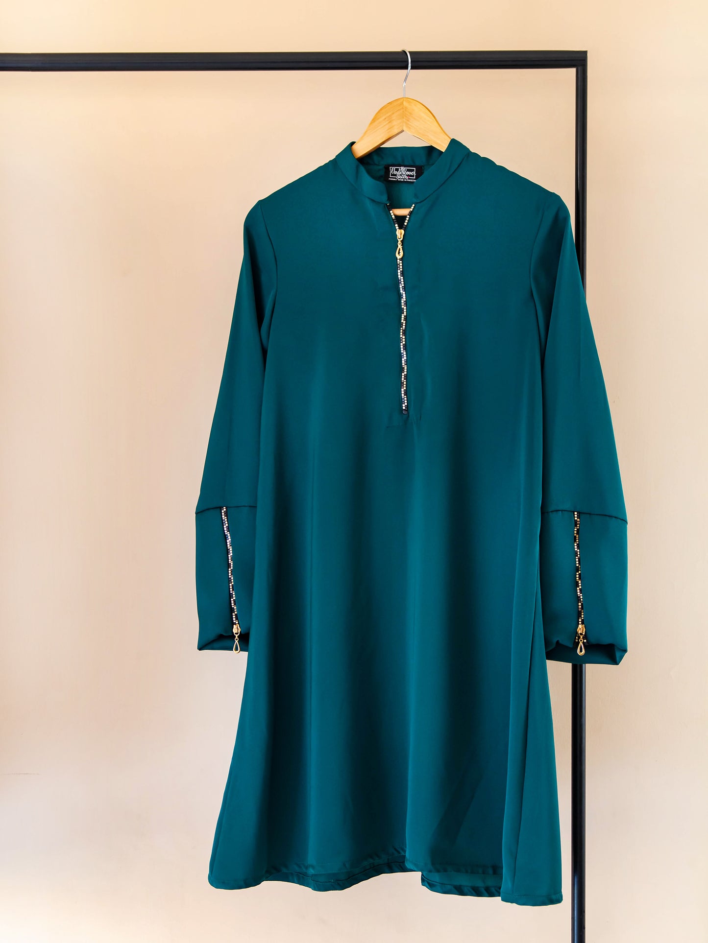 Zipper Sleeves Top