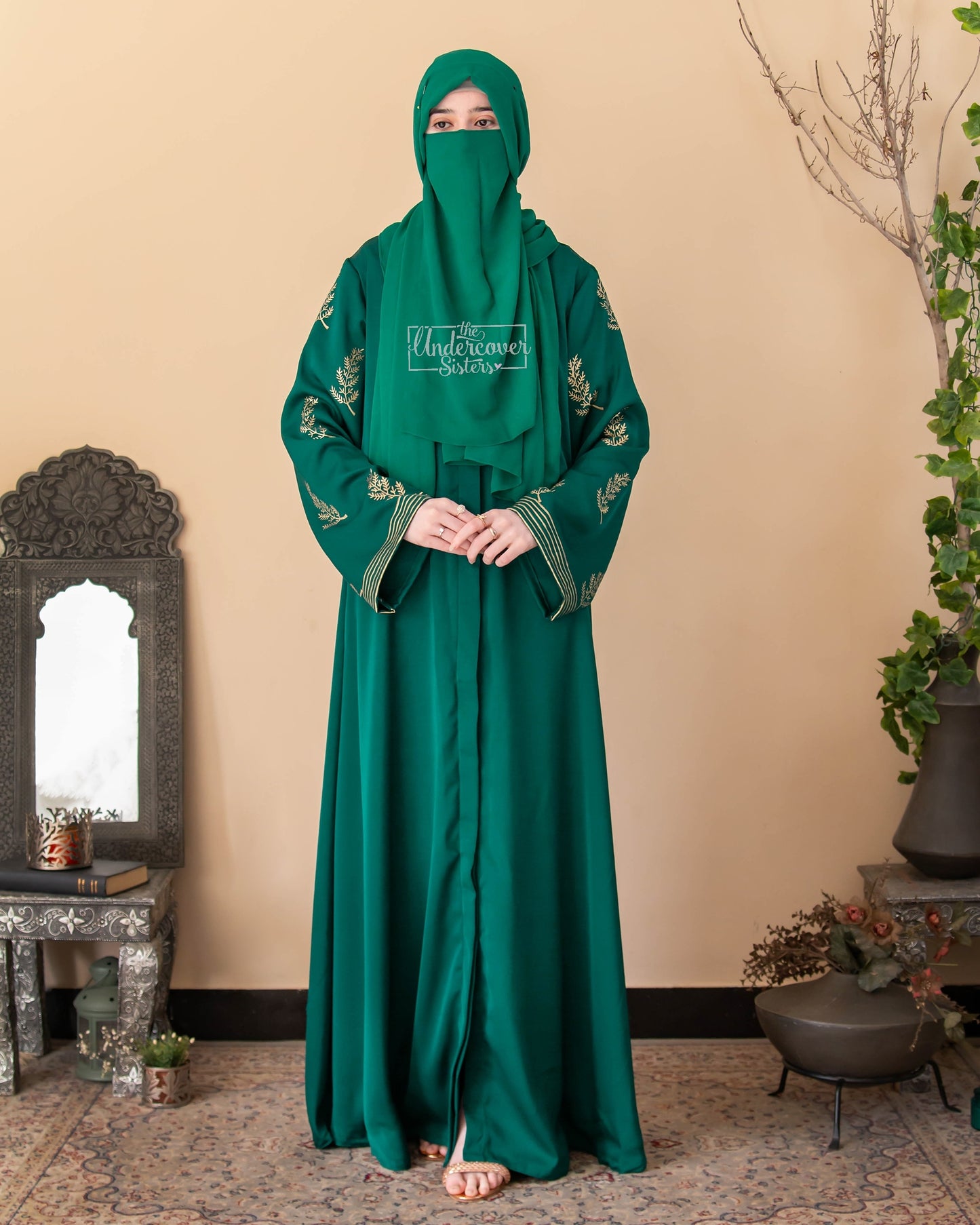 Twigs Block-Printed Abaya