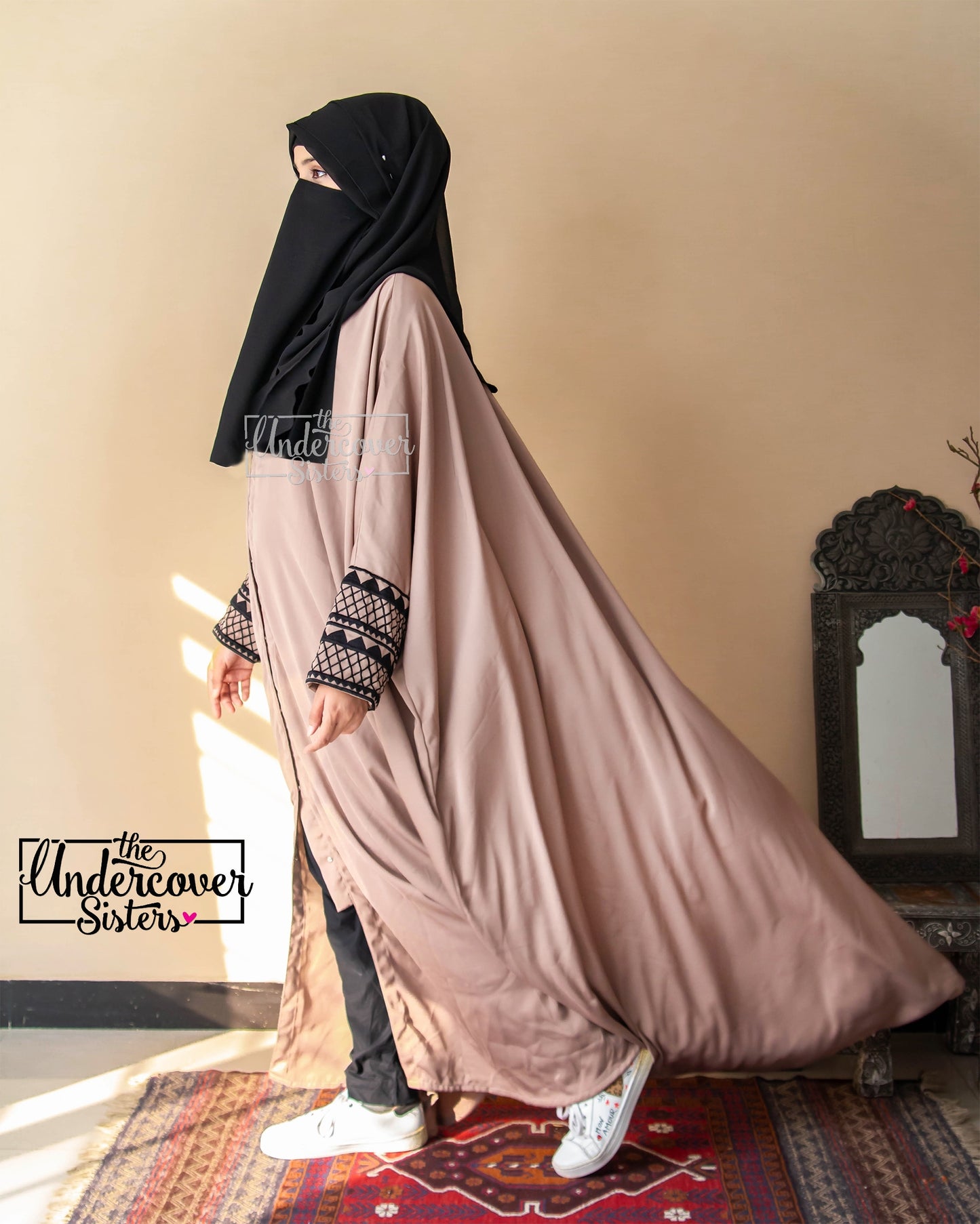 Criss Cross Kaftan