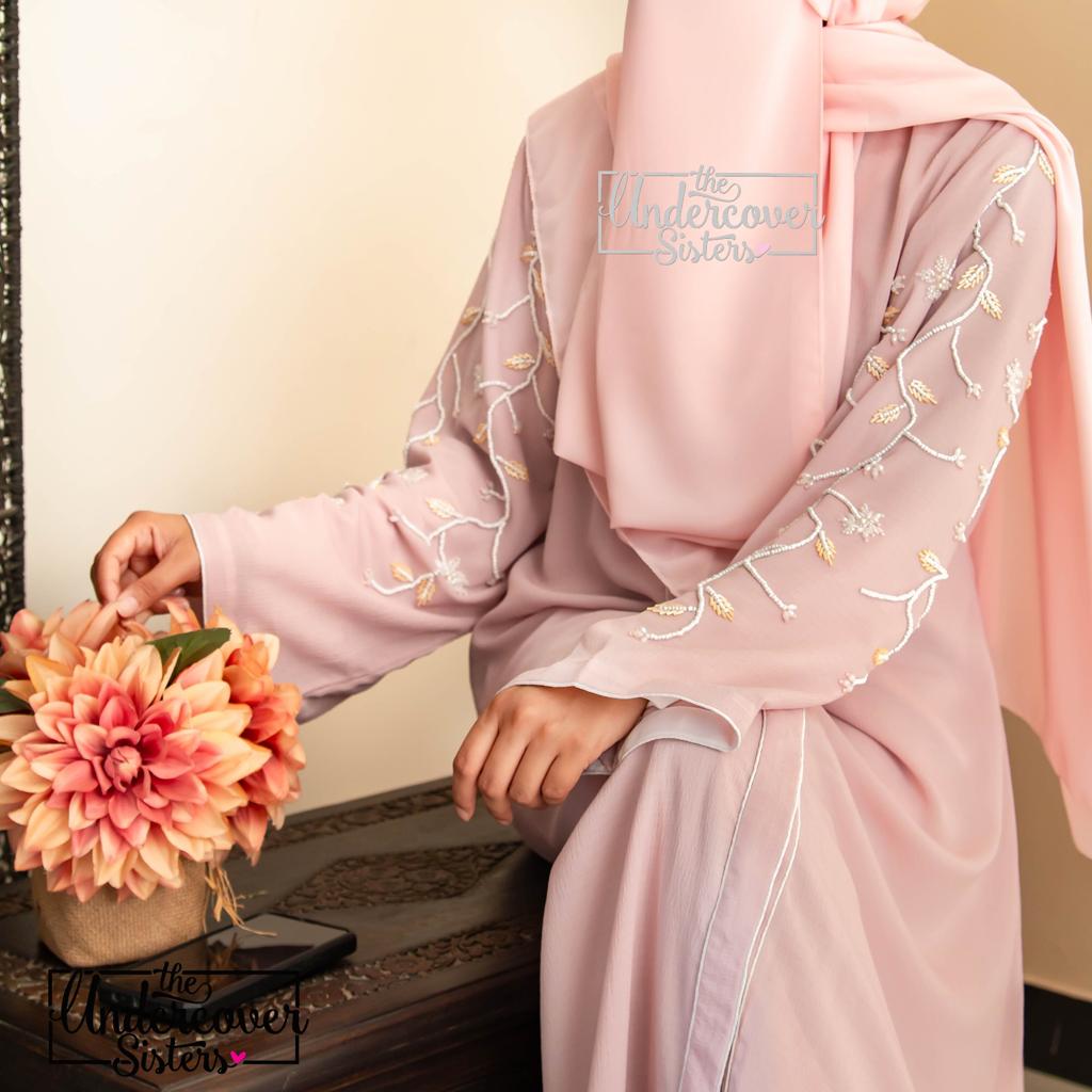 Bead-Work Sleeves
