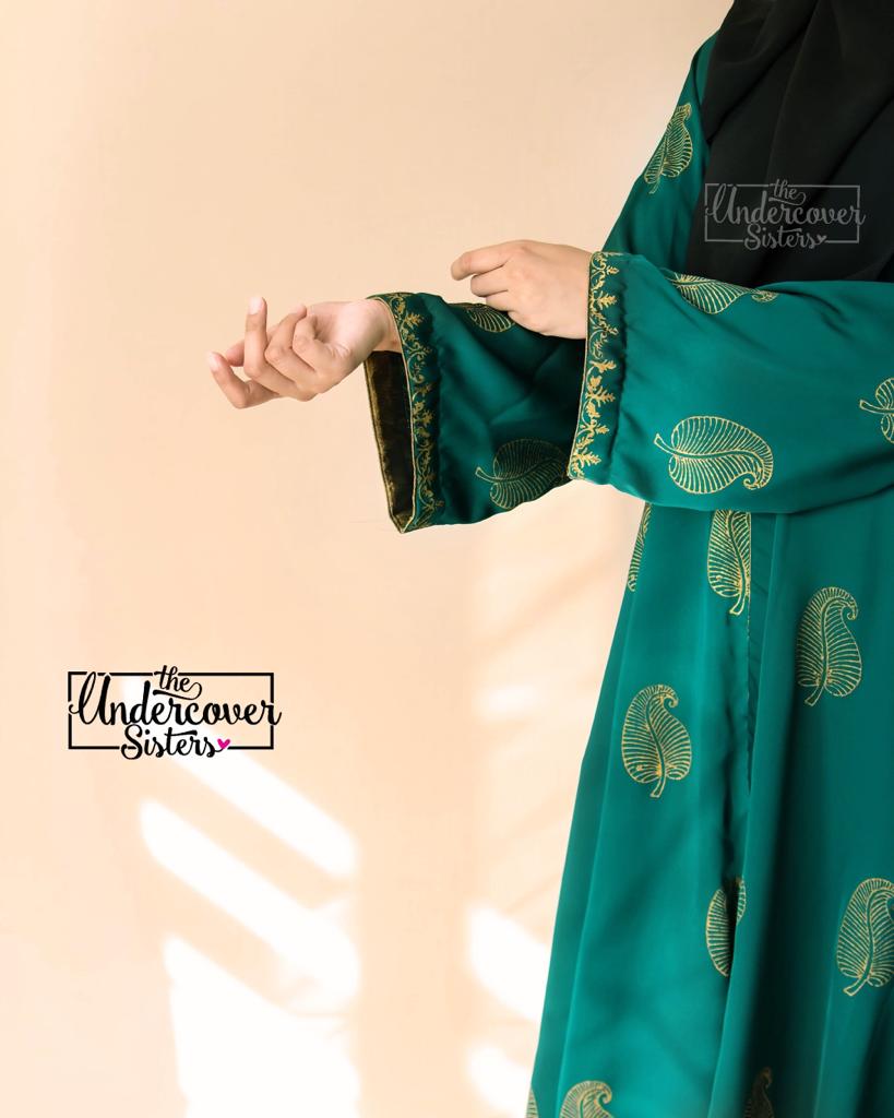 Gold-Pasted Abaya
