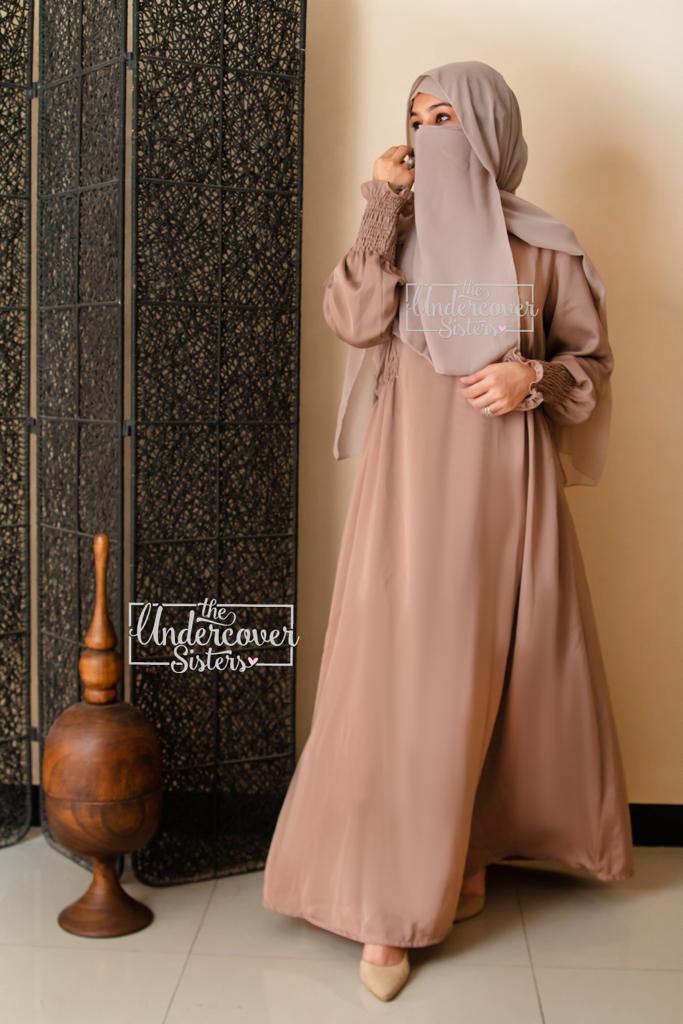 Smocked Waist-Plain Nida