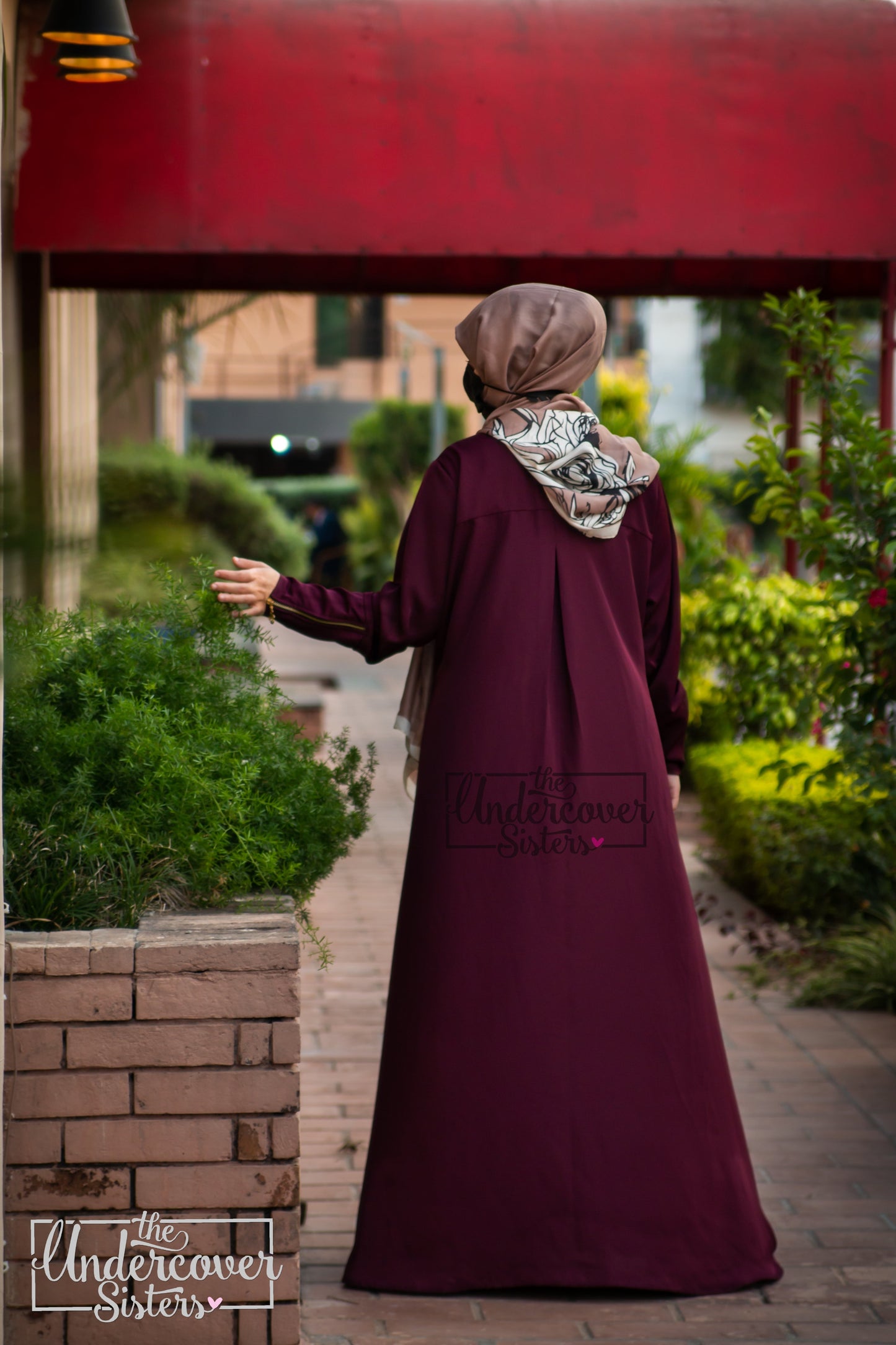 Zipper sleeves Abaya