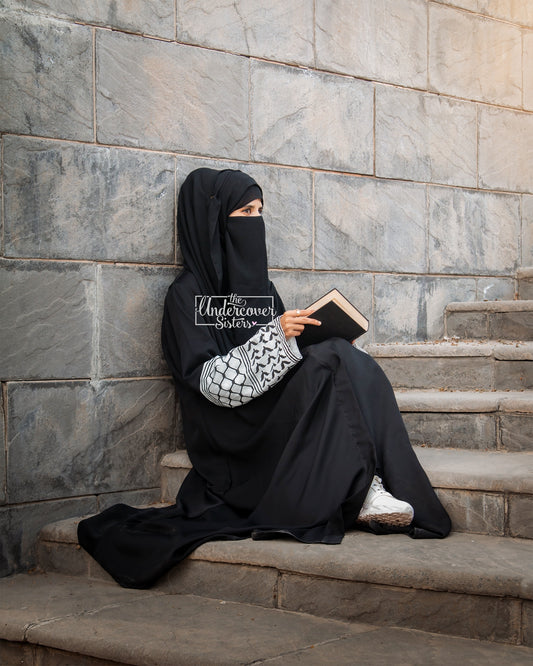 Falasteen Echoes Block-Printed Abaya