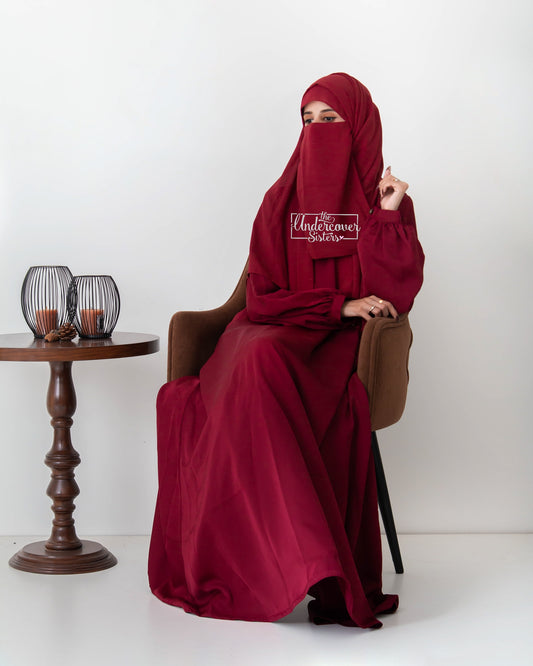 Essential II - Maroon Nida