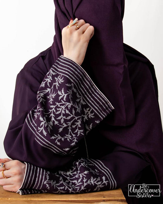 Nature’s Narrative Block-Printed Abaya